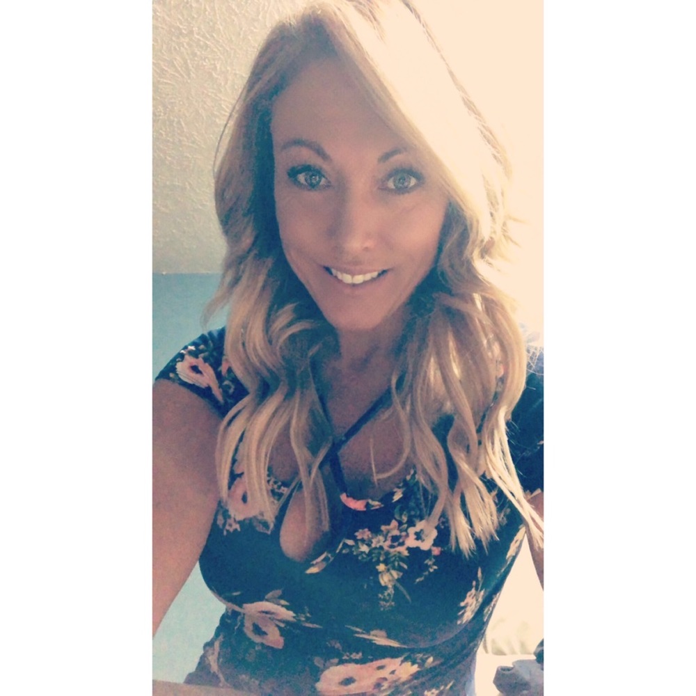 Meet your Posher, Carrie